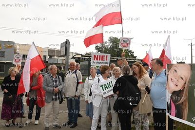 Wizyta minister Barbary Nowackiej na rozpoczęciu roku...