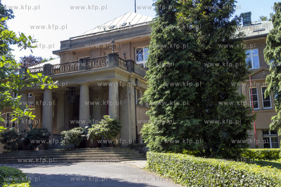 Neobarokowy pałac w Bolesławowie ( powiat starogardzki...