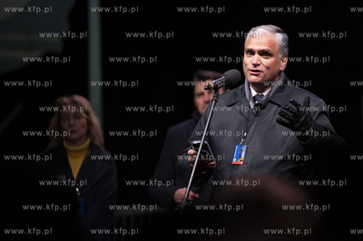 Gdańsk. Plac Solidarności. Europejski wiec solidarności...