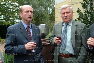 Urodziny Lecha Walesy. Maciej Plazynski i solenizant....