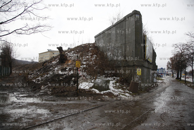 Wycinka drzew pod budowe trasy Pomorskiej Kolei Metropolitalnej...