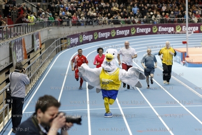 Dzien otwarty Ergo Areny. Nz maskotka Halowych Mistrzostw...