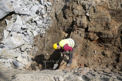 Gdańsk. Budowa tunelu pod ul. Hucisko. Archeolodzy...