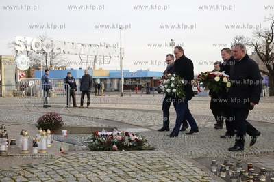 Przedstawiciele samorządowców, członków i sympatyków...