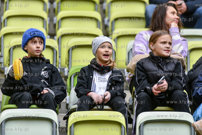 Mecz drużyn influencerek na Polsat Plus Arenie Gdańsk...