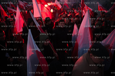 Warszawski "Marsz Niepodległosci" organizowany przez...