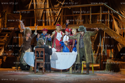 Gdańsk, Teatr Wybrzeże. Próba medialna spektaklu...