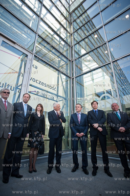 Gdynia. Uroczyste otwarcie nowych obiektow
Pomorskiego...