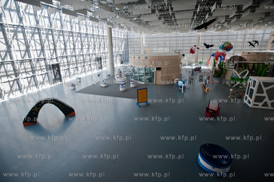 Gdynia. Uroczyste otwarcie nowych obiektow
Pomorskiego...