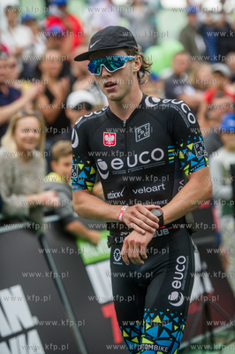 Zawody Herbalife Ironman 70.3 Gdynia 2016.
Nz pierwszy...