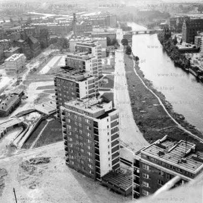 Gdansk Dolne Miasto, wiezowce na ul. Kamienna Grobla....