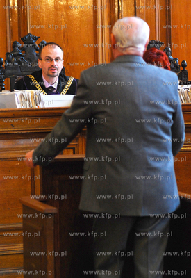 W Sadzie Okregowym w Gdansku rozpoczal sie od poczatku...