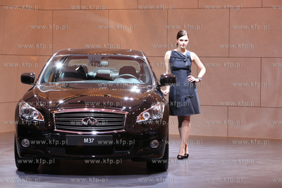 Targi motoryzacyjne w Genewie. Nz. Infiniti M37
03.03.2010
fot....