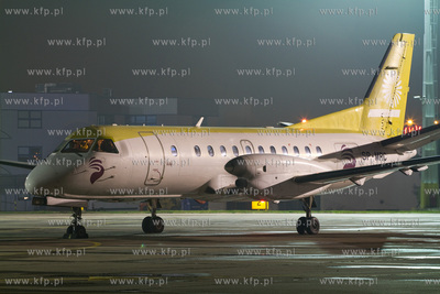 Port Lotniczy Gdansk im. Lecha Walesy. Nz. Saab 340....