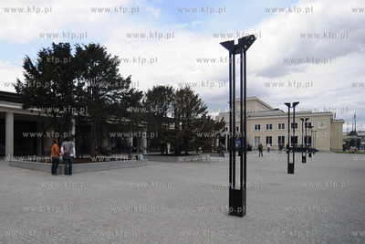 Dworzec kolejowy Gdynia Glowna oddany do uzytku po...