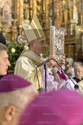 W uroczystooa Niepokalanego Poczecia NMP, w sobote...