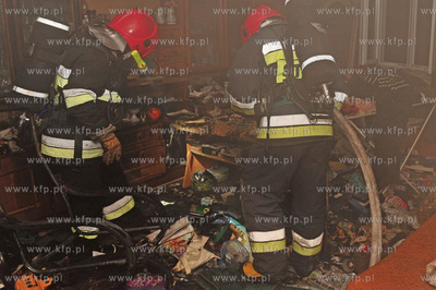 Sopot. Ul. Mokwy 4A. Ok godz. 22 zapalil  sie pokoj...