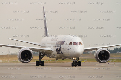 Port Lotniczy Gdansk. Boeing 787-800 Dreamliner Polskich...