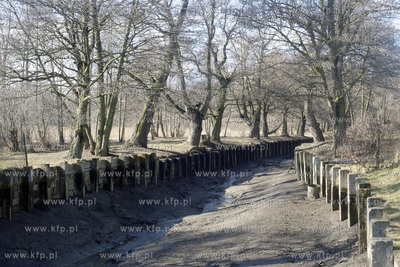Ze wzgledu na prace konserwatorskie Elektrowni Wodnej...