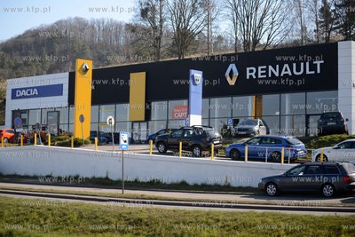 Salon samochodowy Renault - Zdunek przy ul. Morskiej...