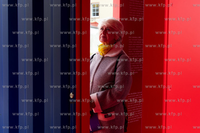 Wystawa #StolenMemory zrealizowana przez Arolsen Archives...