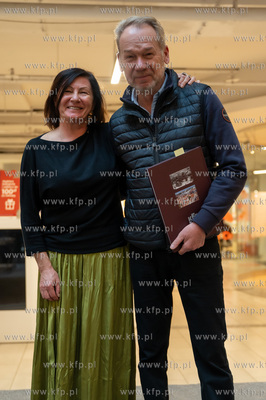 Gdańsk, Centrum Handlowe Manhattan. Spotkanie promocyjne...