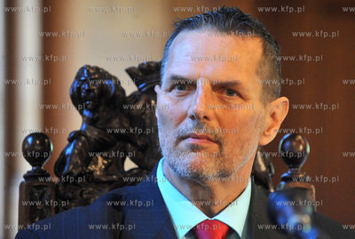 Profesor Jerzy Samp otrzymal medal Gloria Artis. 26.05.2009...