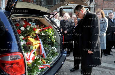 Pomorze zegna Macieja Plazynskiego, ktory zginal tragicznie...