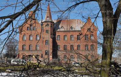 Wycinka drzew pod budowe nowej Trasy Slowackiego. Tereny...