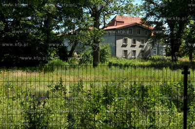 Palac w Malkowie w gminie Zukowo. 10.07.2014 Fot. Maciej...