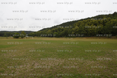 Gdansk. Boisko pilkarskie przy ul.Koscierskiej klubu...