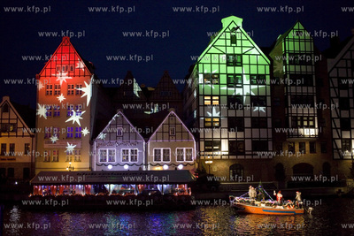 Gdansk. Przywitanie Swietego Mikolaja, parada zaczarowanego...