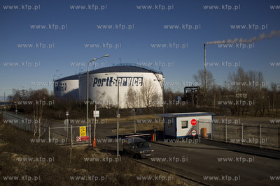 Gdansk. Westerpaltte. Port Polnocny. Firma Port Service...