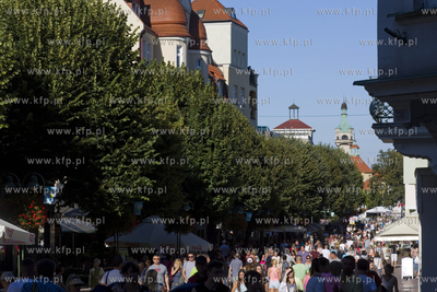 Sopot. Ulica Bohaterów Monte Cassino.
26.08.2016
fot....