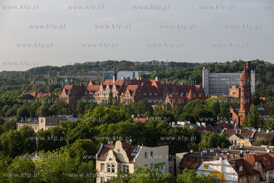 Gdańsk Wrzeszcz. Budynek Politechniki Gdańskiej.
20.07.2018
fot....