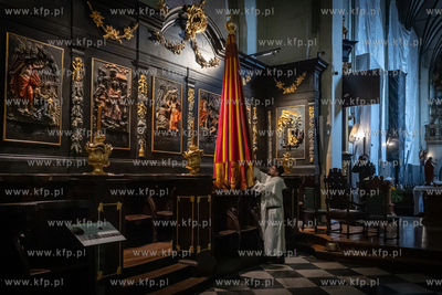 Śmierć papieża Frańciszka. W gdańskiej bazylice...