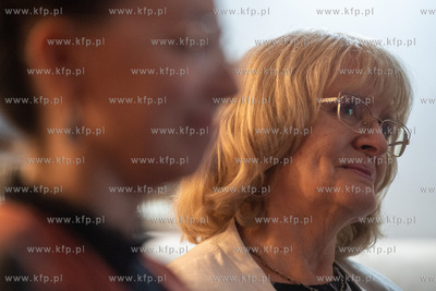 Literacka Restaurant & Wine Bar. Bursztyny Literatury....