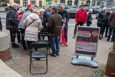 Protest Nie dla nielegalnej imigracji zorganizowany...
