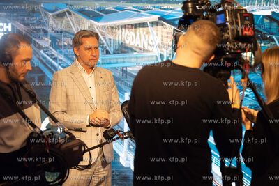 Port Lotniczy Gdańsk im. Lecha Wałęsy. Nz. Konferencja...