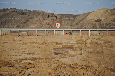 Gdansk. Budowa wezla drogowego Karczemki i trasy WZ....