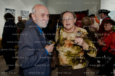 Gdansk. Nadbaltyckie Centrum Kultury. Uroczystosc wreczenia...