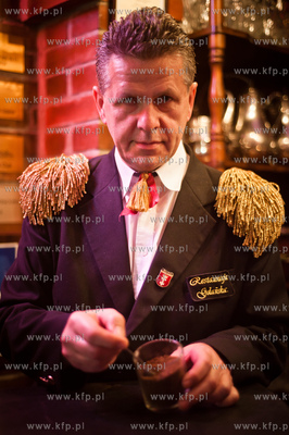 Restauracja Gdanska przy ul. Sw. Ducha. Barysta Waldemar...