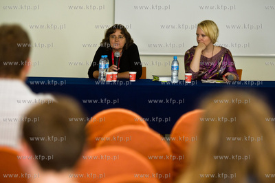 Gdynia. 39 Festiwal Filmowy w Gdyni. Promocja ksiazki...