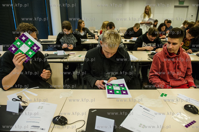 Centrum Nauczania Matematyki i Ksztalcenia na Odległosc...