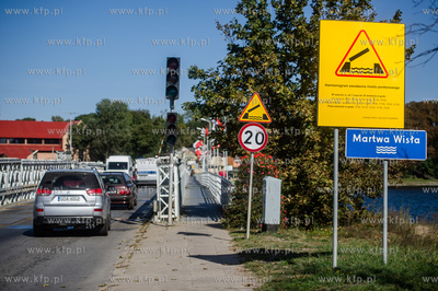 Gdańsk. Wyspa Sobieszewska. Uroczystość wbicia pierwszej...