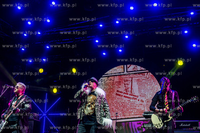 Gdańsk. Zabawa sylwestrowa na Targu Węglowym. Koncert...