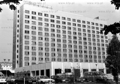 Hotel Orbis Gdynia w Gdyni. 6.08.1991 2sierpien91_z.kosycarz_p12...