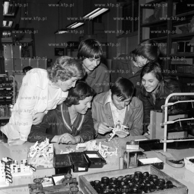 Uczniowie Zasadniczej Szkoły Zawodowej przy Zakładach...