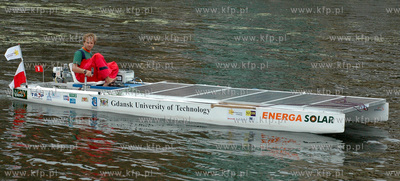 Katamaran Energa Solar z silnikiem zasilanym energia...