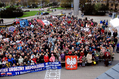 Gdynskie urodziny Niepodlelej. Zdjecie mieszkancow...